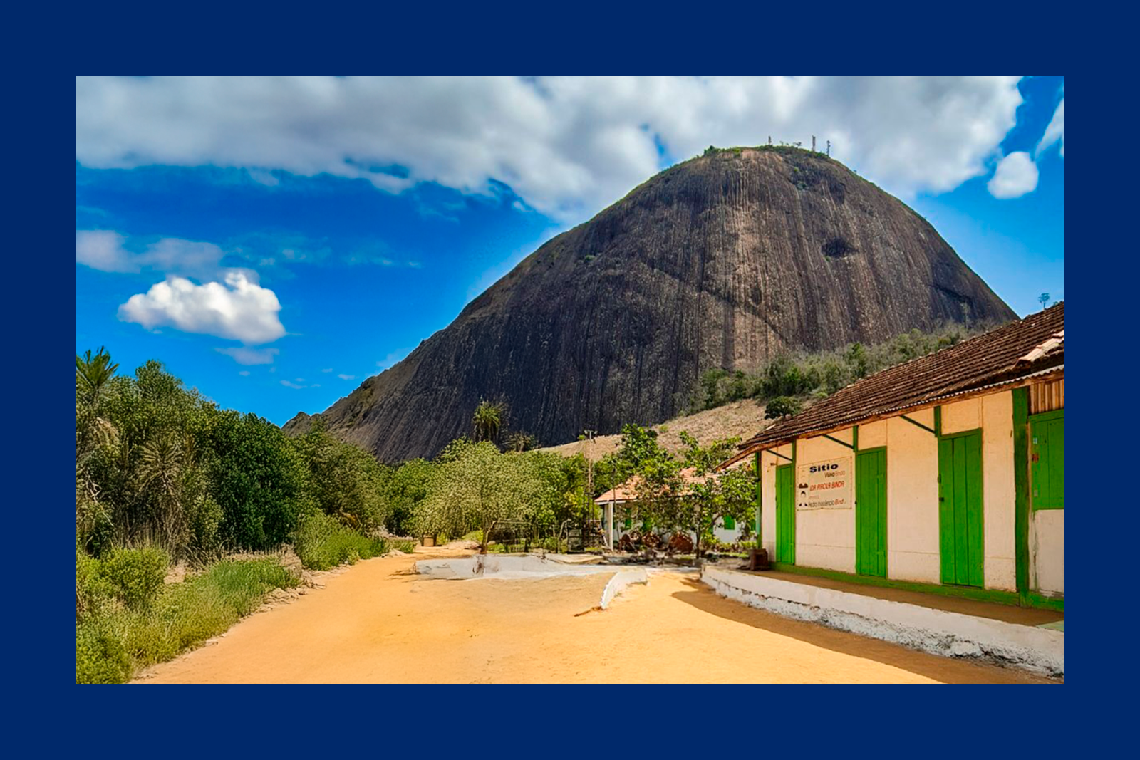 Pedra da Viúva Binda – Itapina